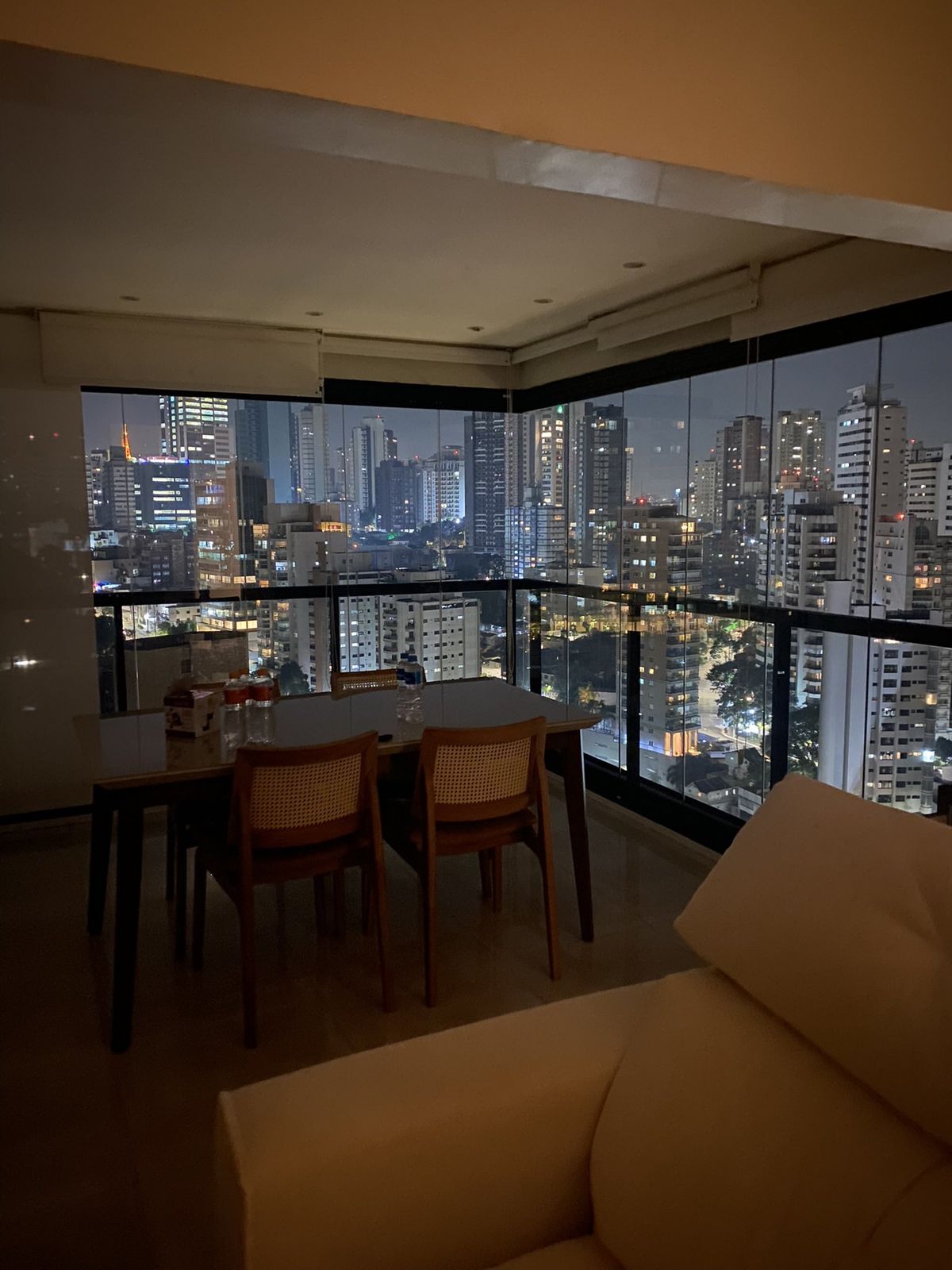 Apartamento Sofisticado nos Jardins com Acabamento Premium